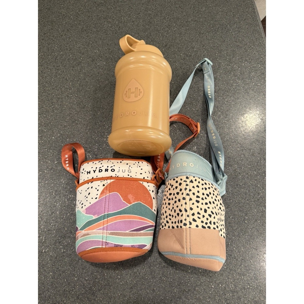 Hydro Jug 55oz 2 Sleeves